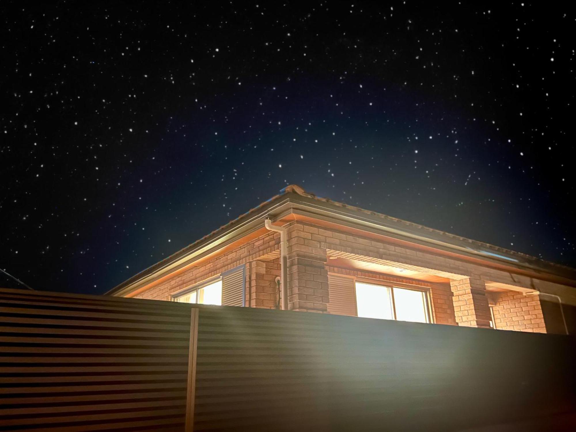 星降る夜と天然木の香りに包まれる新築癒しの隠れ家ishigaki Villa En えん Exteriér fotografie